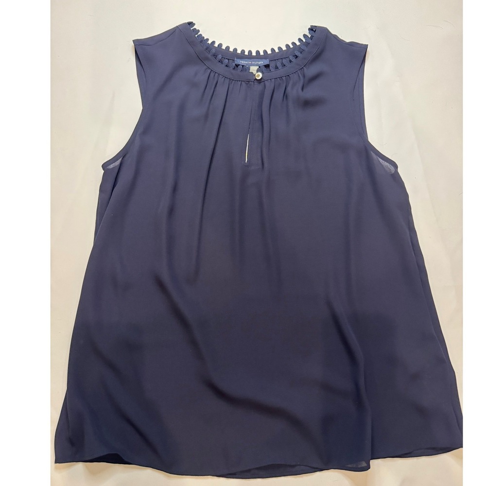 Tommy Hilfiger Blouse Womens Medium Navy Blue‎ NEW Sleeveless Pleated Shell